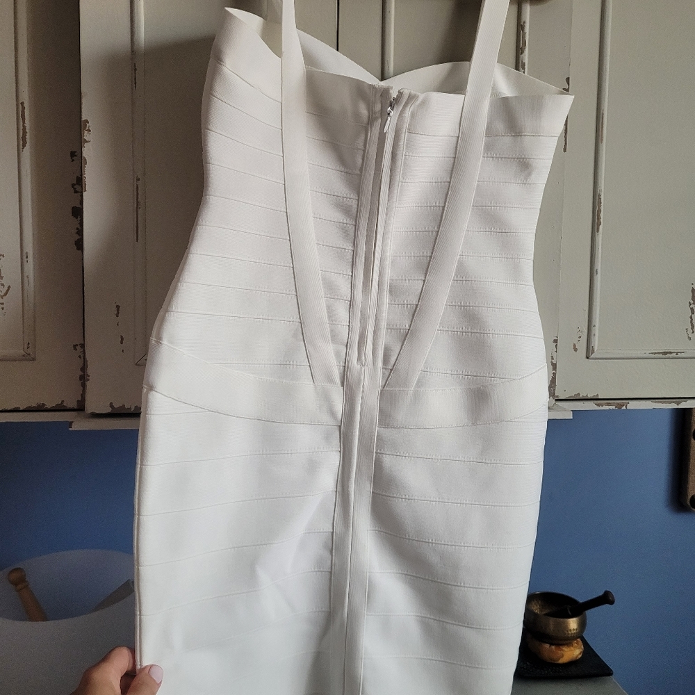 Dress - Picture 2 of 5